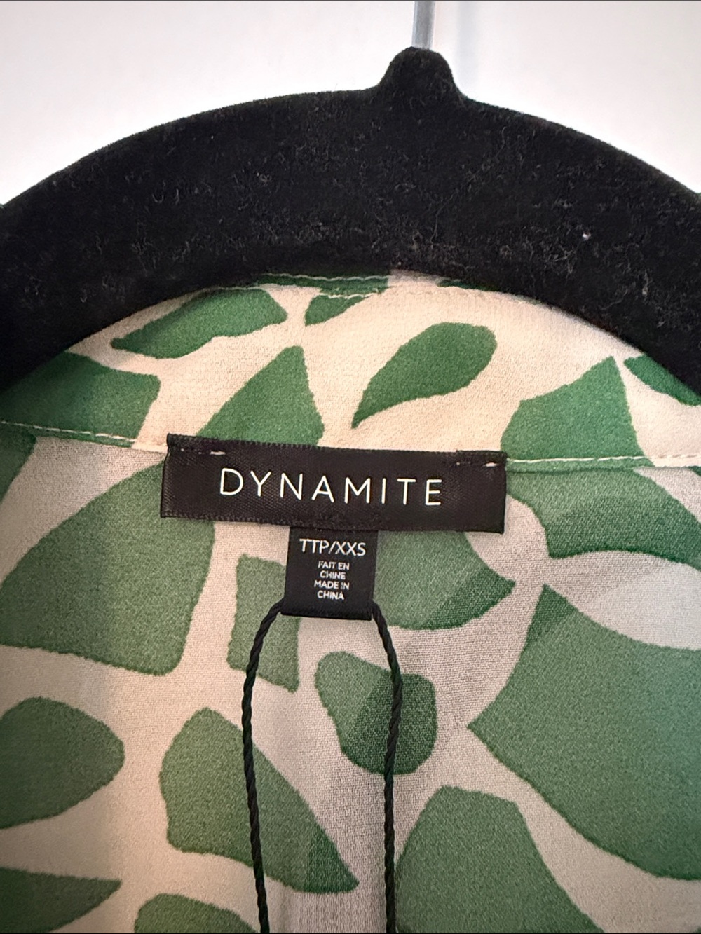 Green Patterned Top & Pants Set - Picture 3 of 10